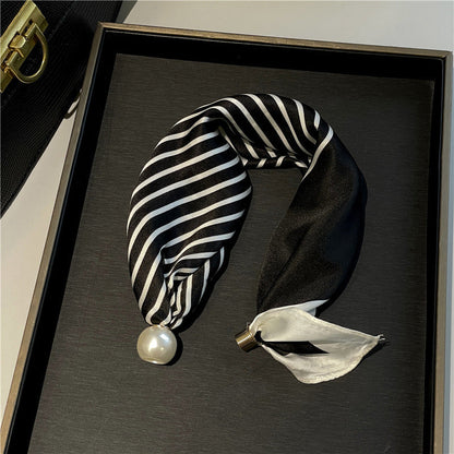🧣 Pearl Magnetic Closure Scarf Necklace: Elegant 2-in-1 Printed Scarf! ✨