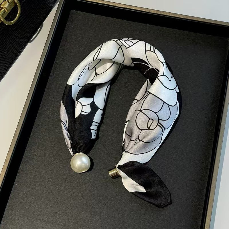 🧣 Pearl Magnetic Closure Scarf Necklace: Elegant 2-in-1 Printed Scarf! ✨