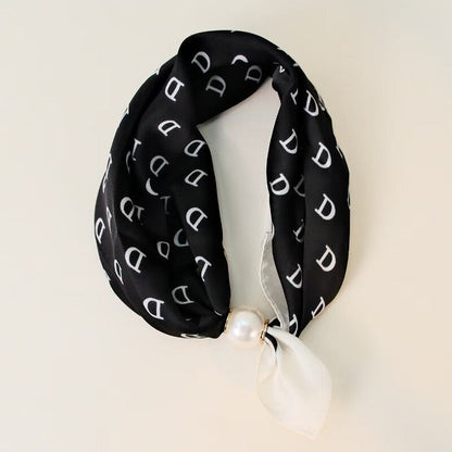 🧣 Pearl Magnetic Closure Scarf Necklace: Elegant 2-in-1 Printed Scarf! ✨