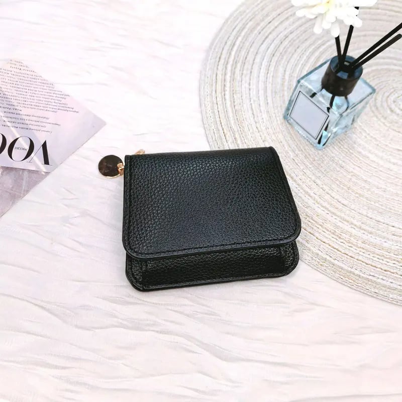 🎁HOT SALE🔥Elegant and Minimalist Women's Slim Short Wallet – with RFID protection, card slots, a bill compartment, and an ID window