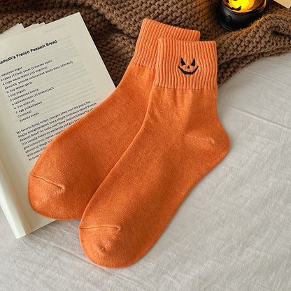 🔥🔥🔥Split price down to £2.17 each🎃Halloween Embroidered Crew Socks🧦