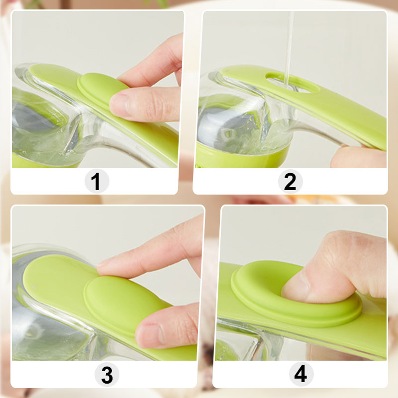 🌟Pet Bath Brush with Built-In Shampoo Dispenser 🐾  Gentle Massage Grooming Tool for Dogs & Cats – Ergonomic, Easy-to-Use & Vet-Approved Care 🇬🇧💧