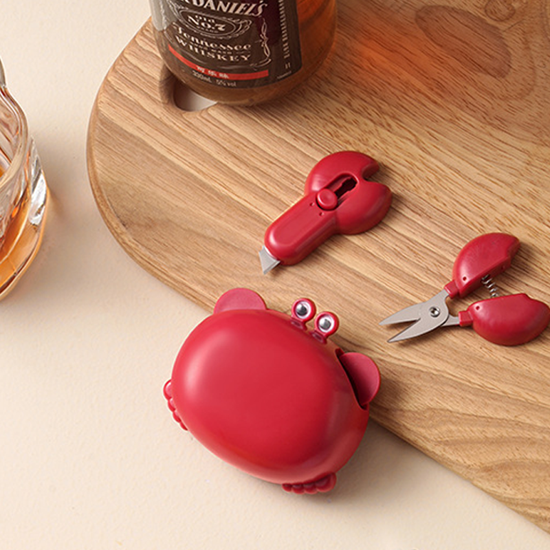 🦀Multifunctional Magnetic Crab-Shaped Bottle Opener – Strong magnet & rust-proof – Catches caps, great for fridge or bar – fun design for parties or gifts 🍻