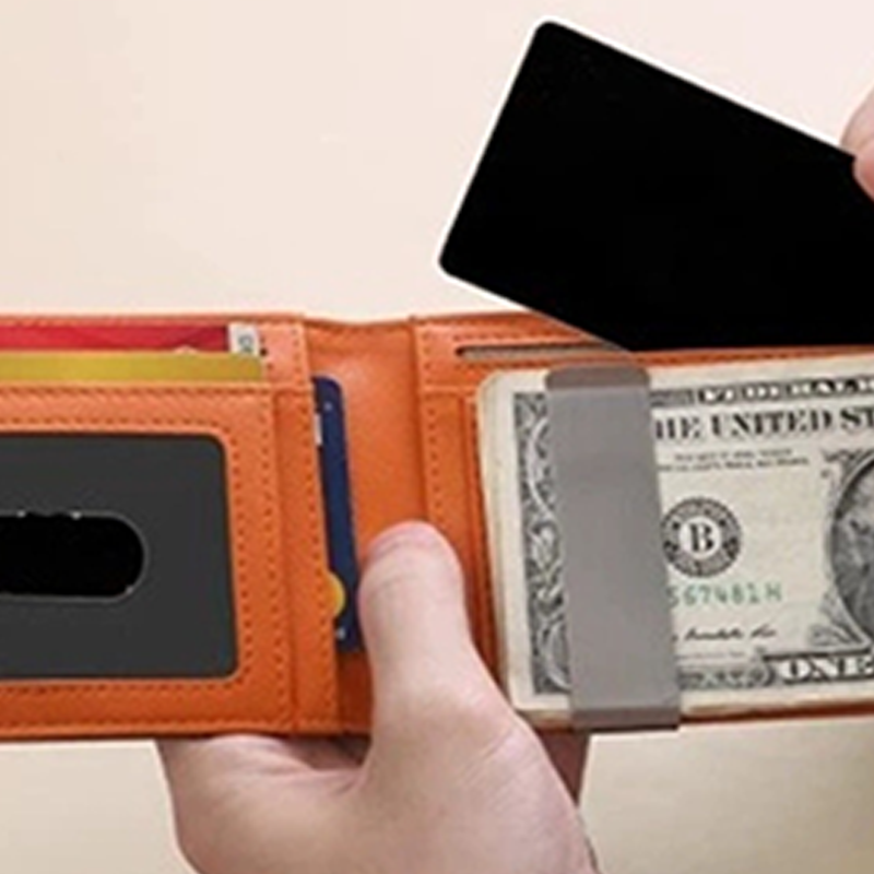 👛  Minimalist Men's Card Holder Wallet with RFID Blocking – Sleek & compact – Holds cards & cash securely – perfect for daily carry or travel 🛡️✨