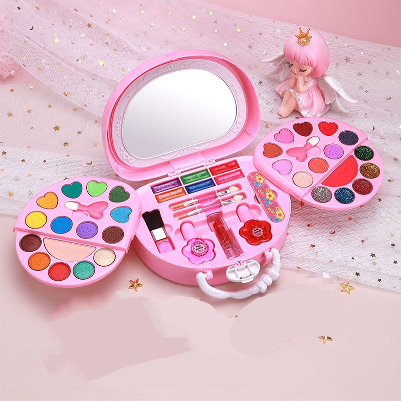 💄 50 % RABATT NU! 🎀 Tvättbar sminkleksaksset för barn med bärbar rosa handväska – säkra formler, vikbara paletter & komplett kit – perfekt present för små fashionistas ✨